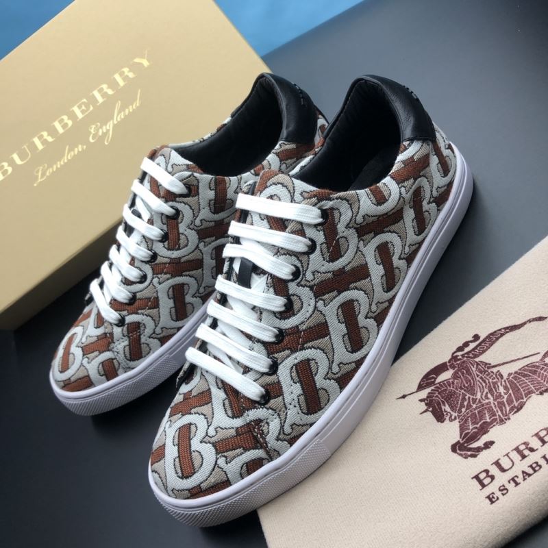 Burberry Low Shoes